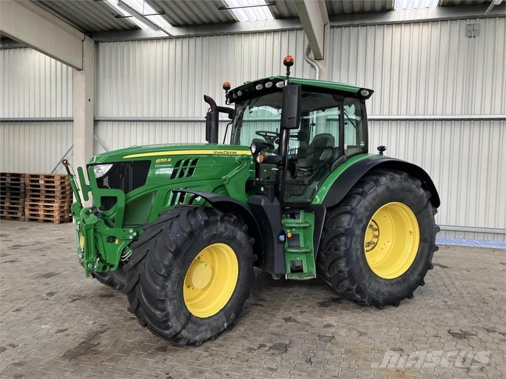 John Deere 6155R トラクター