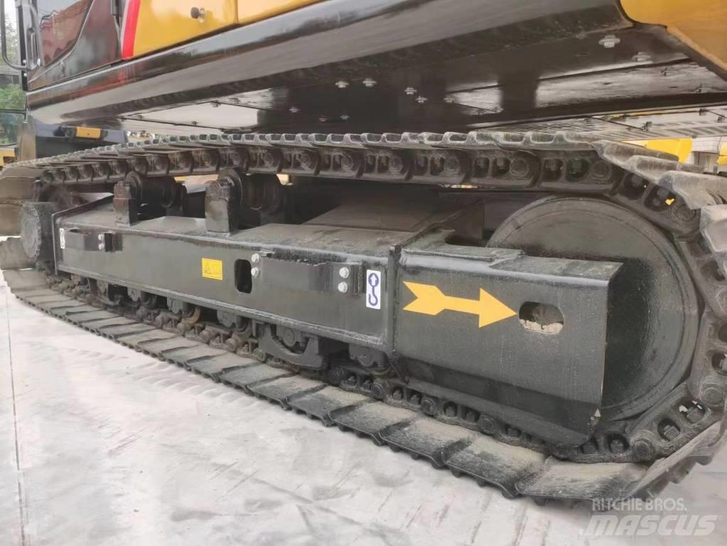 Sany SY 135 C 大型油圧ショベル12t以上（パワーショベル・ユンボ）