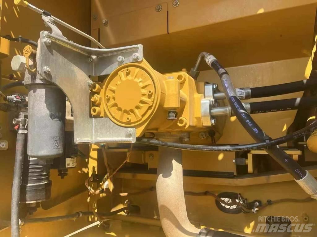 CAT 330 大型油圧ショベル12t以上（パワーショベル・ユンボ）