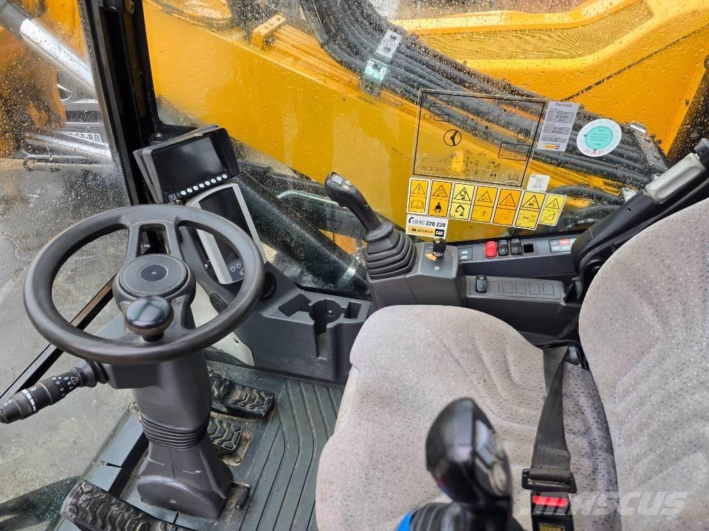 CAT M 315 F ホイール式油圧ショベル（パワーショベル・ユンボ・バックホー）