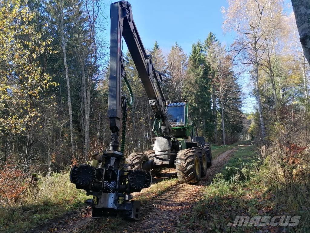 John Deere 1270 G ハーベスター