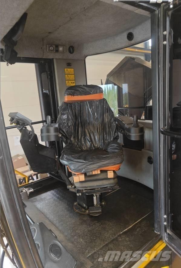 Tana GX520 廃棄物コンパクター