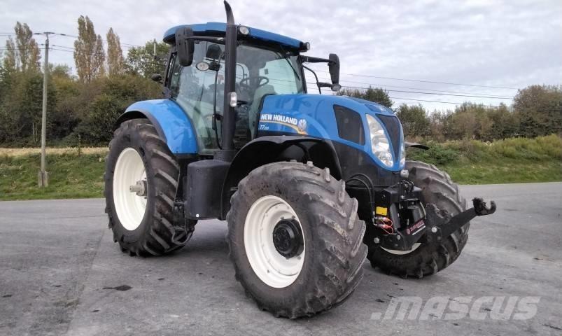 New Holland T 7.210 トラクター