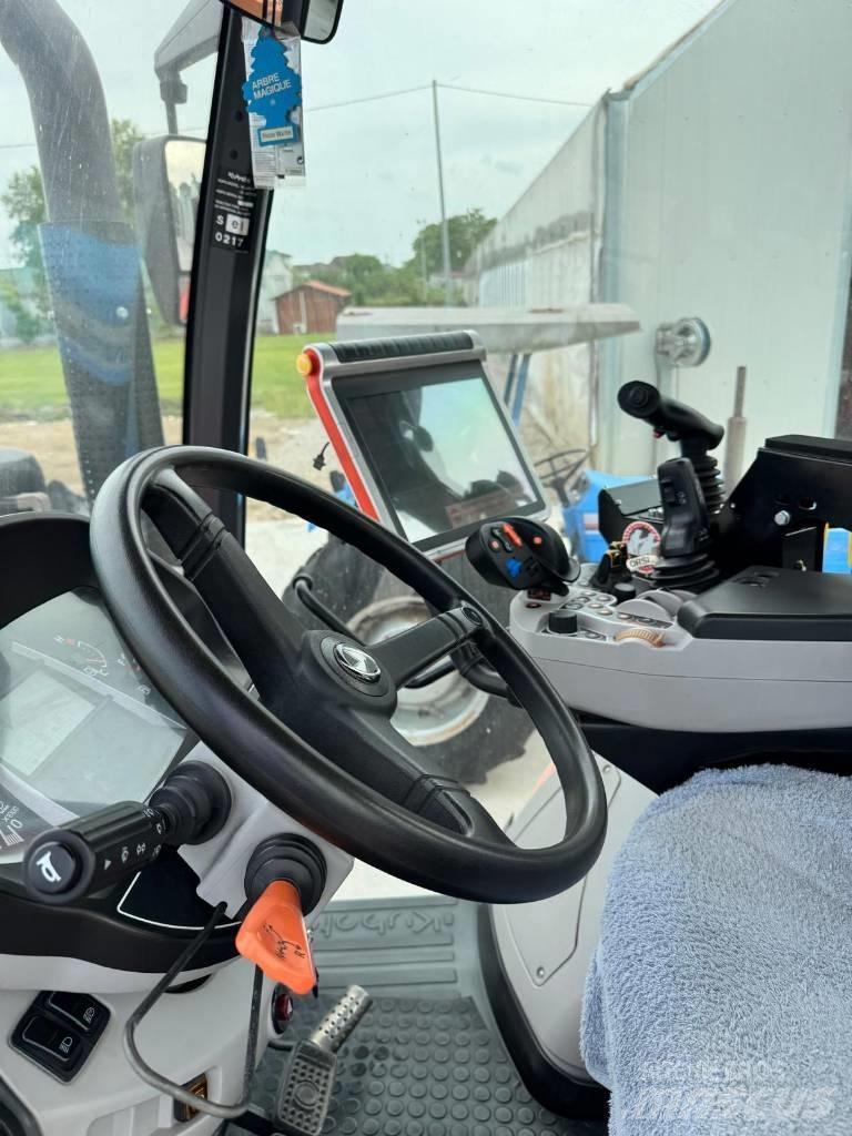 Kubota M 7171 トラクター