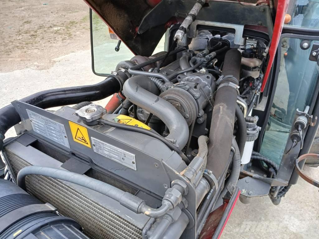 Massey Ferguson 3635 トラクター
