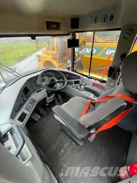 Volvo A30G アーティキュレート式ダンプトラック