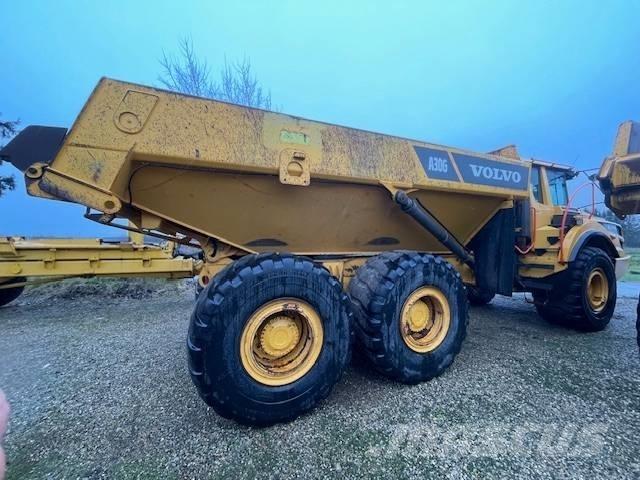 Volvo A30G アーティキュレート式ダンプトラック