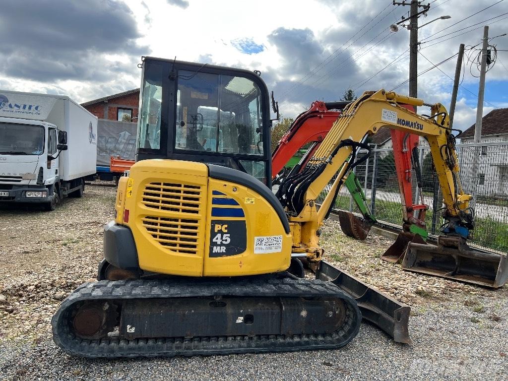 Komatsu PC 45 MR-3 ミニ油圧ショベル 7t以下（ミニユンボ・ミニディガー）