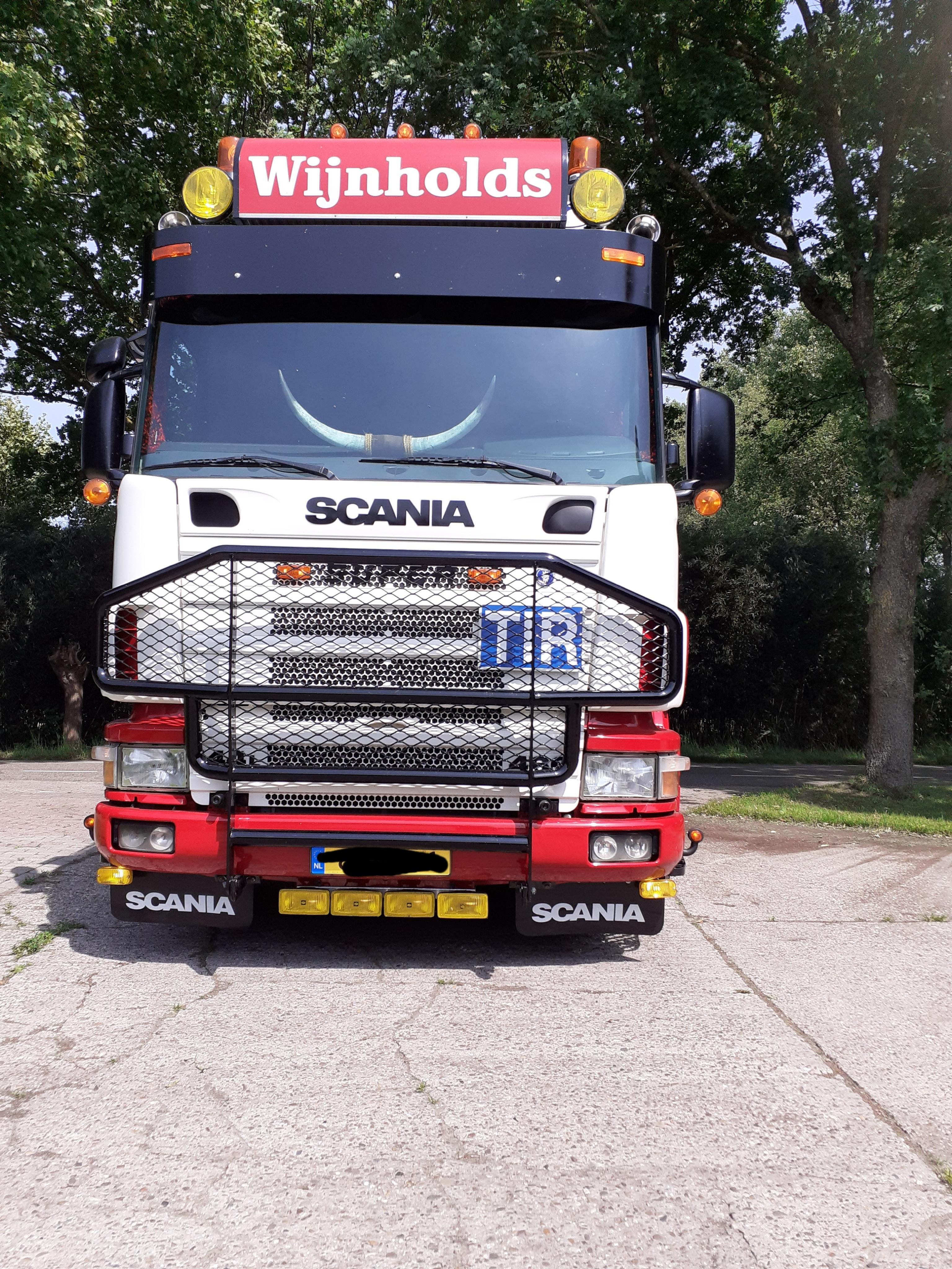 Scania 4 serie 中古トラクターヘッド | トレーラーヘッド