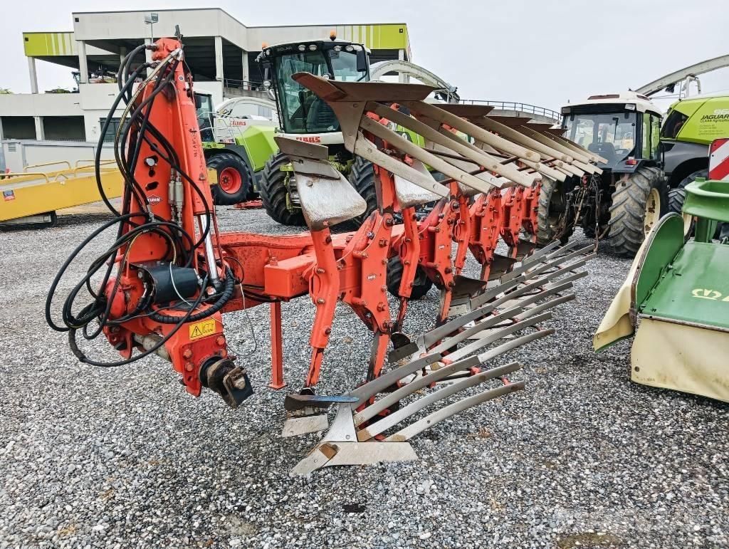 Kuhn Vari-Master 153 リバーシブルプラウ