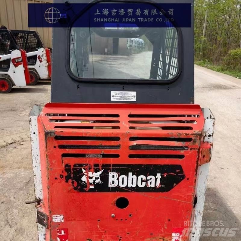 Bobcat s70 スキッドステアローダー