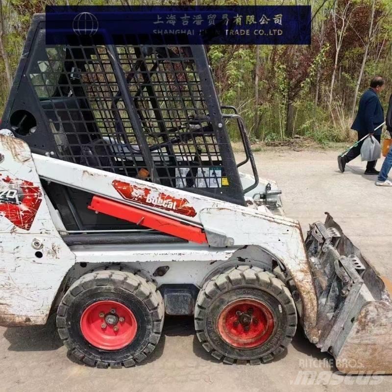 Bobcat s70 スキッドステアローダー