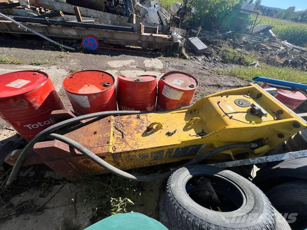 Epiroc HB 4700 ハンマー／ブレーカ