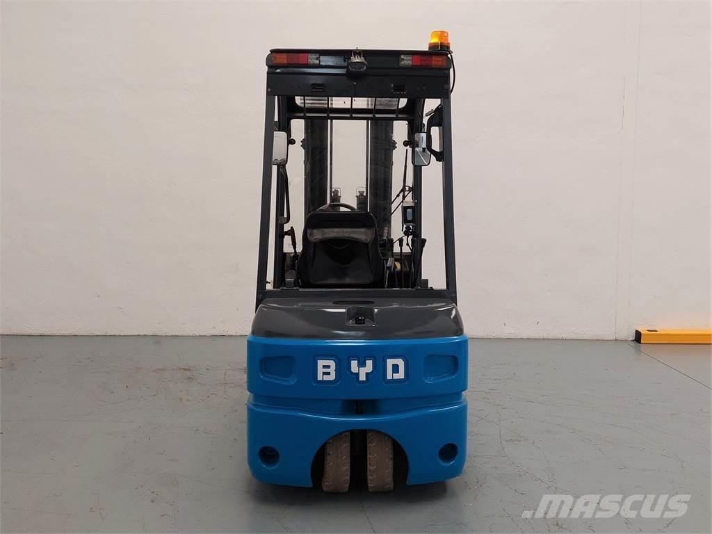 BYD ECB18B バッテリーフォークリフト