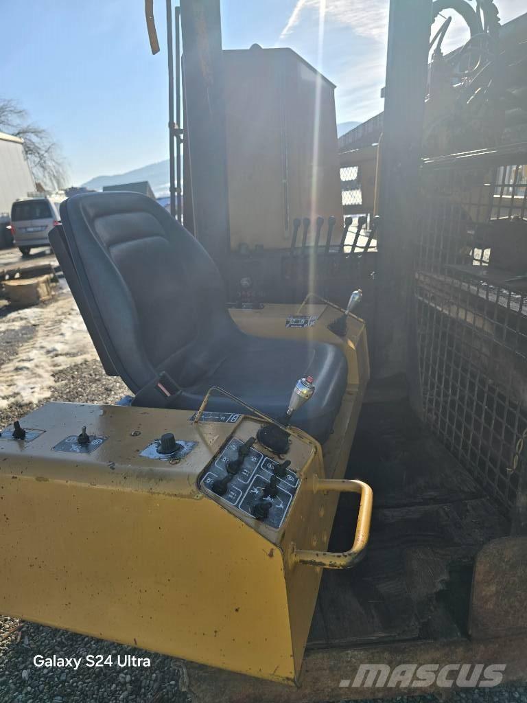 Vermeer 50x100 水平掘削リグ