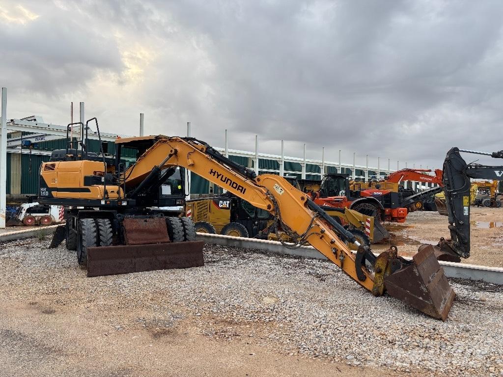 Hyundai HW 140 A ホイール式油圧ショベル（パワーショベル・ユンボ・バックホー）