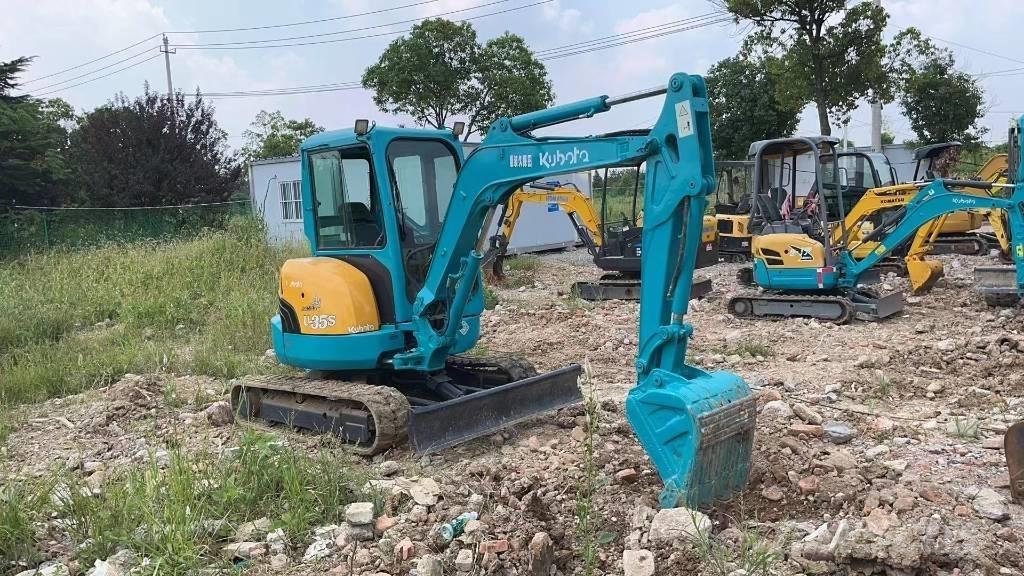 Komatsu U35 ミニ油圧ショベル 7t以下（ミニユンボ・ミニディガー）