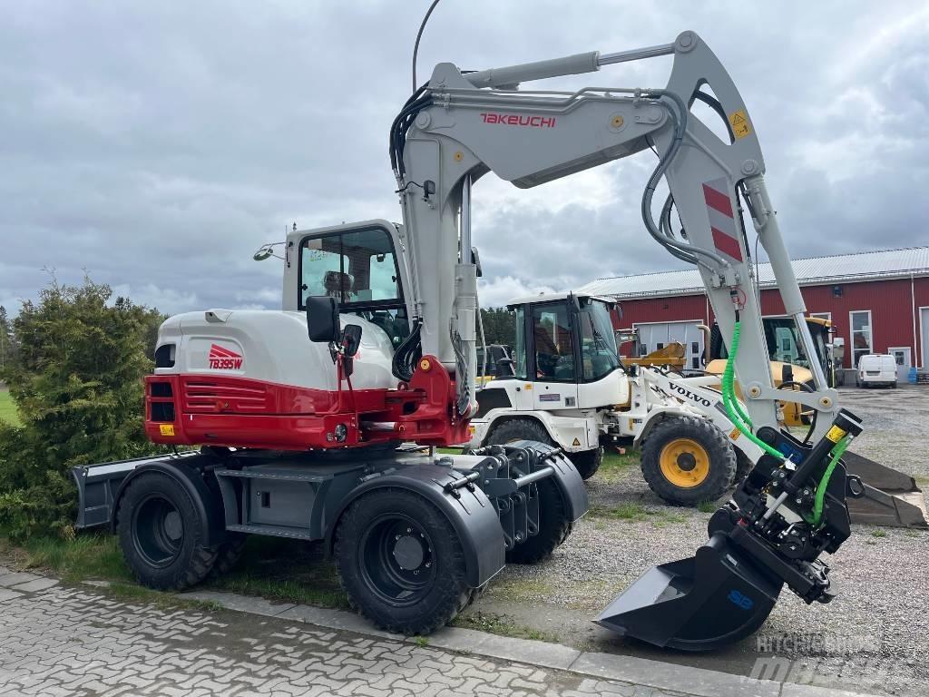 Takeuchi TB 395 W ホイール式油圧ショベル（パワーショベル・ユンボ・バックホー）