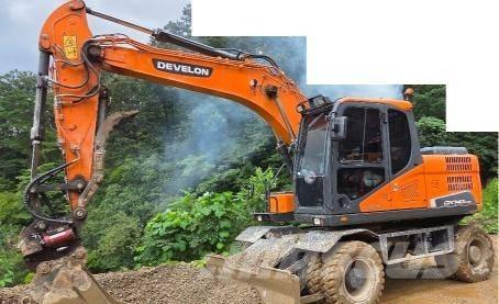 Doosan D 140W-5 ホイール式油圧ショベル（パワーショベル・ユンボ・バックホー）