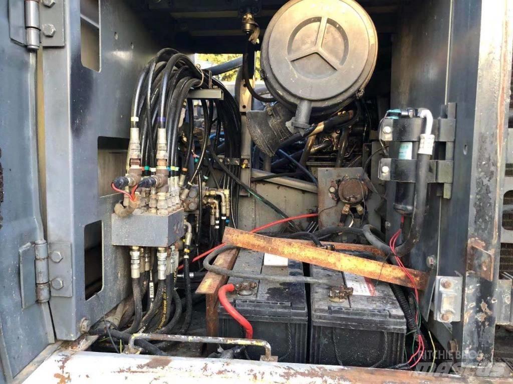 Sumitomo SH200C1 大型油圧ショベル12t以上（パワーショベル・ユンボ）