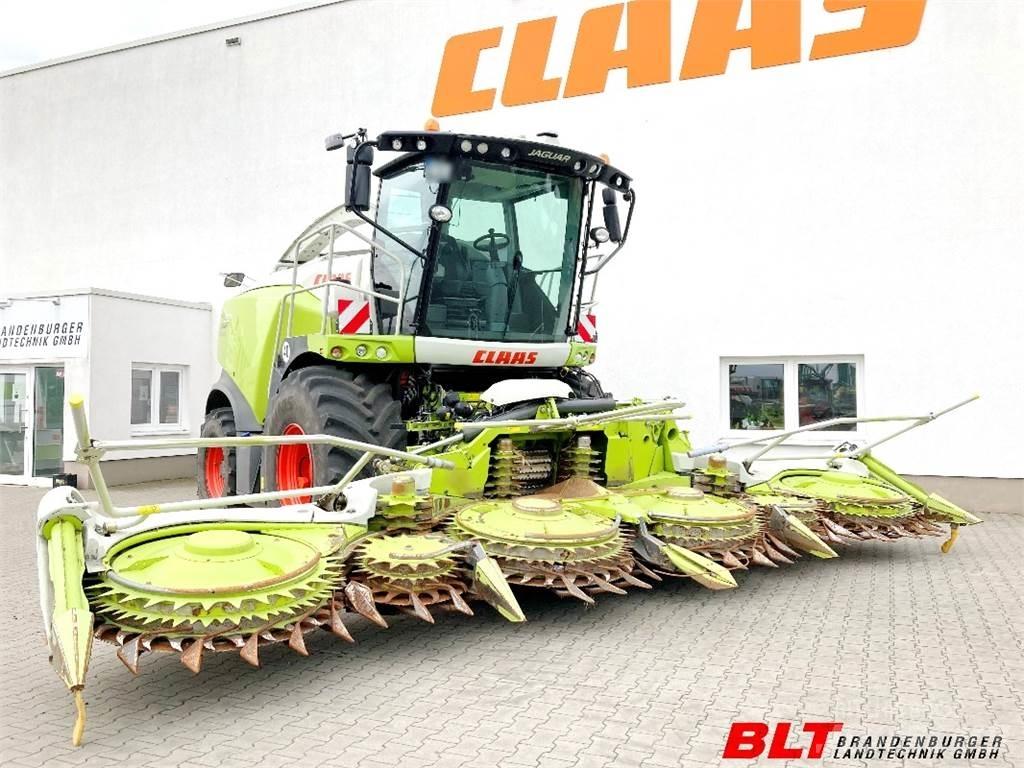 CLAAS Jaguar 950 フォレージハーベスター