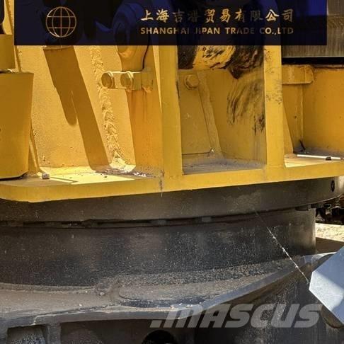 Komatsu PC 70 大型油圧ショベル12t以上（パワーショベル・ユンボ）