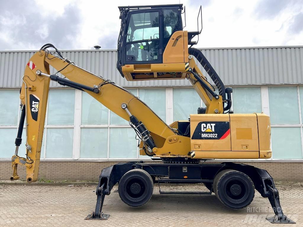 CAT MH3022  2015   CE 廃棄物／工業産廃処理機