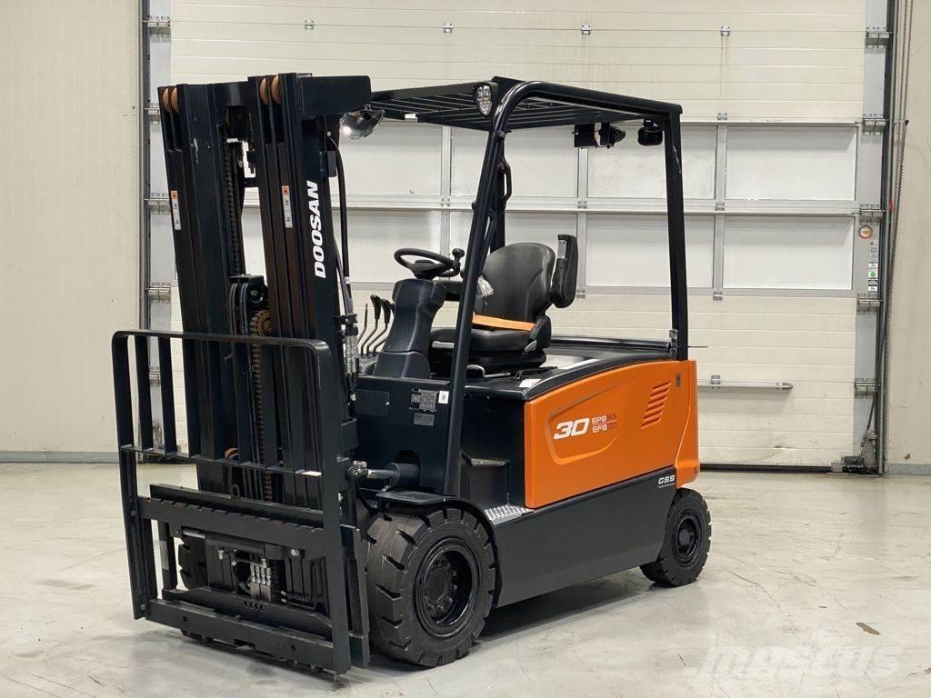 Doosan B30X-7 バッテリーフォークリフト
