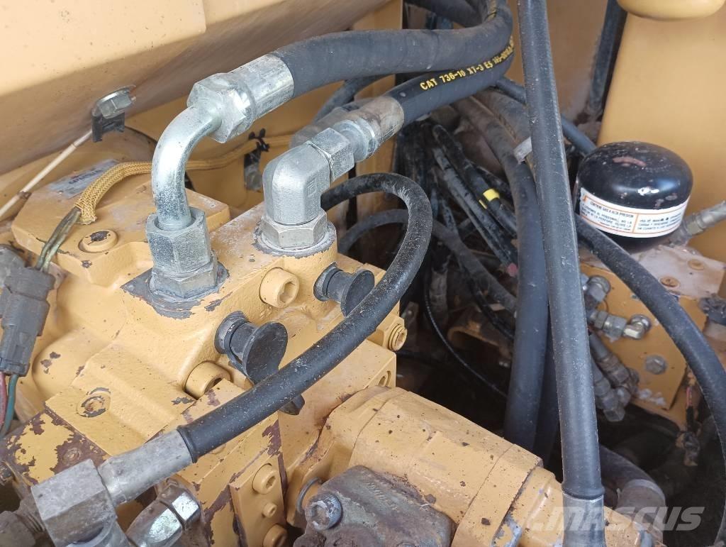 CAT 307 B 中型油圧ショベル 7ｔ-12ｔ（ユンボ・パワーショベル・バックホー）