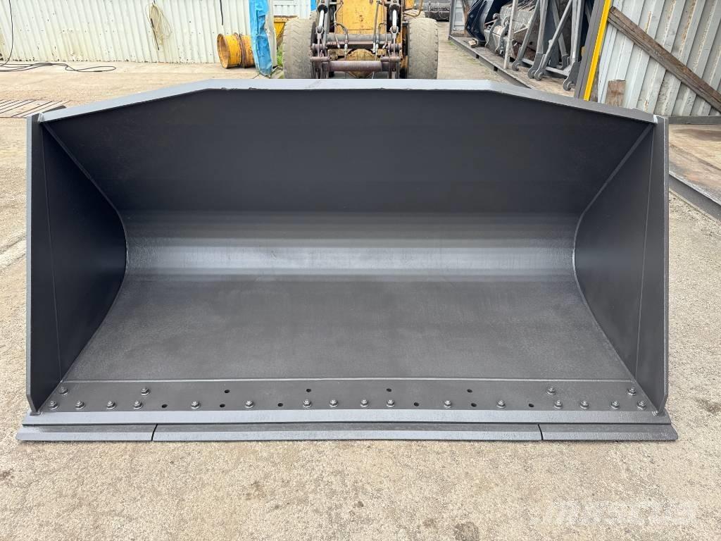 Volvo 2.6m GP Bucket バケット