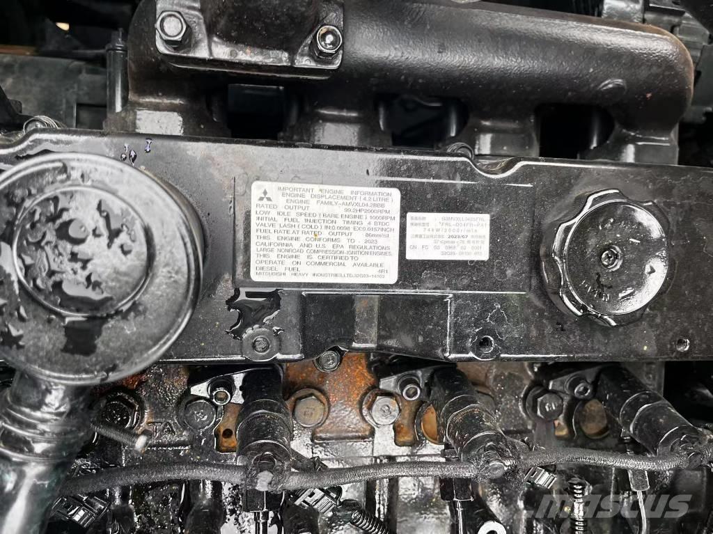 Kobelco SK 140 大型油圧ショベル12t以上（パワーショベル・ユンボ）