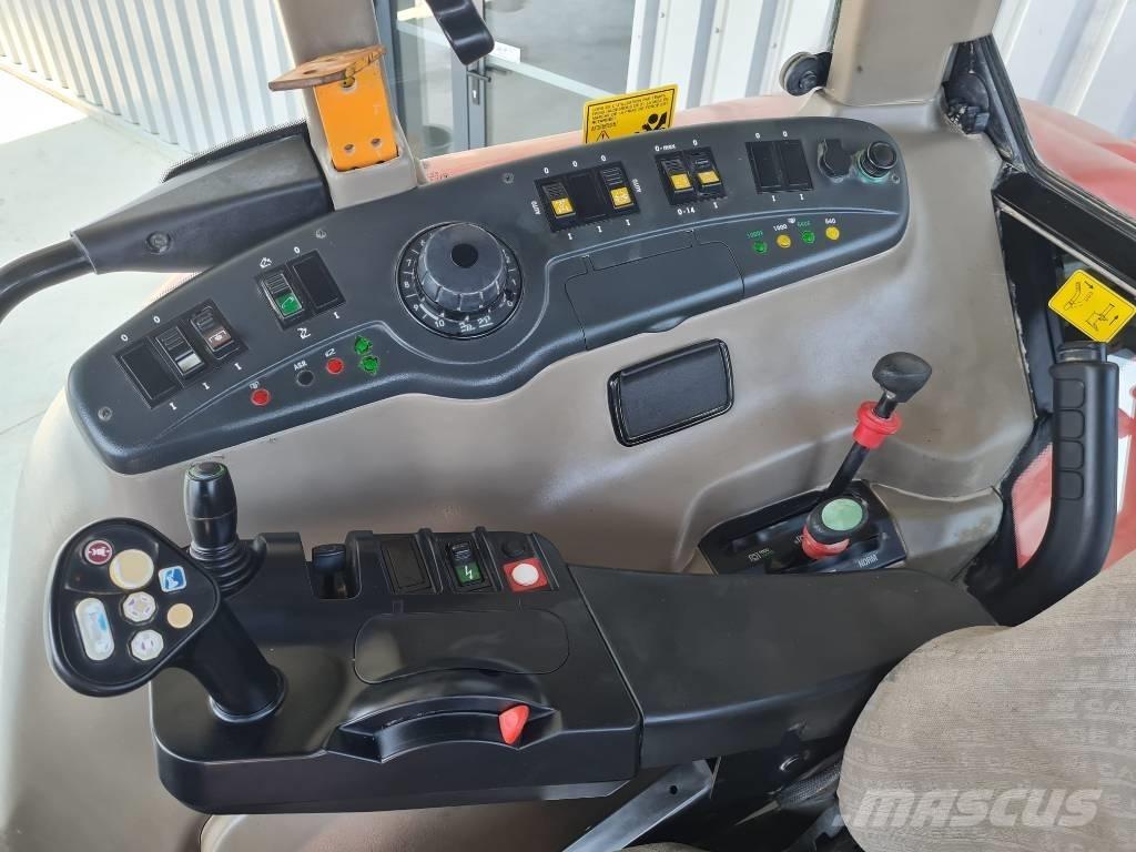 Case IH CVX 170 トラクター