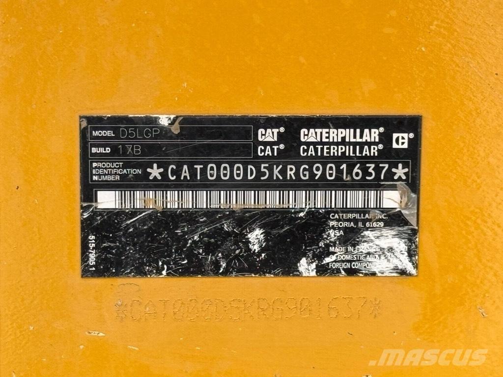 CAT D 5 LGP ブルドーザー