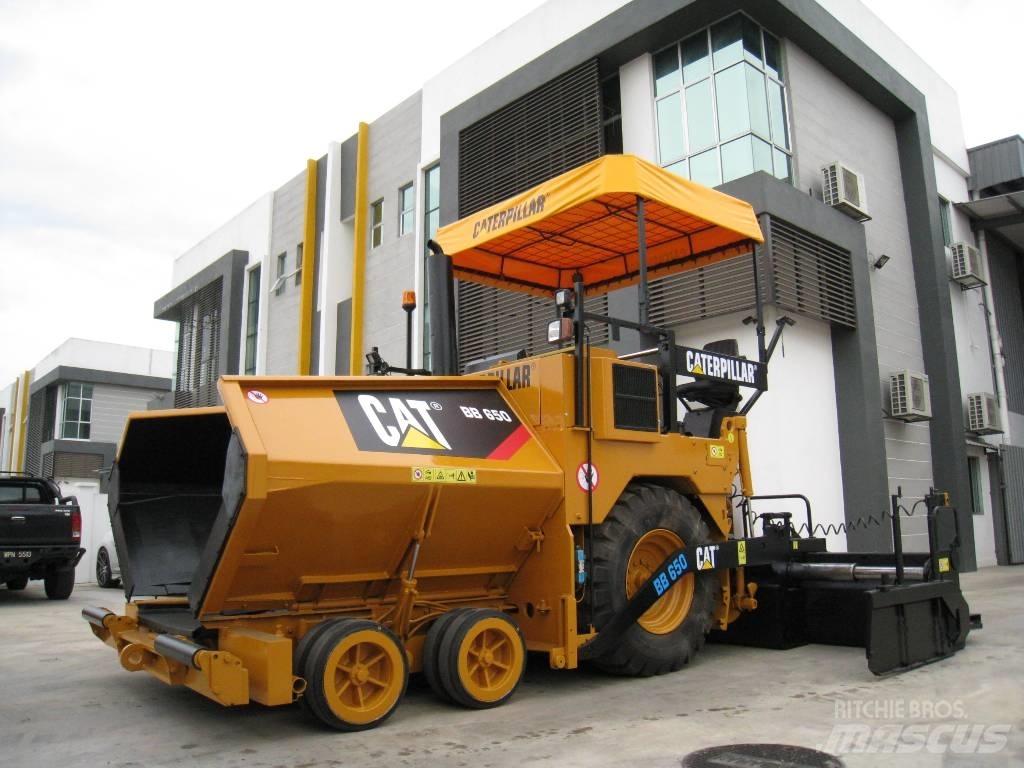 Bitelli Cat BB650 アスファルトフィニッシャ