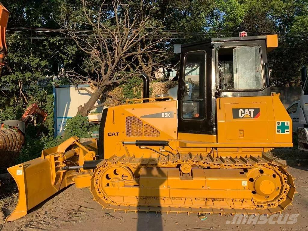 CAT D 5 K ブルドーザー
