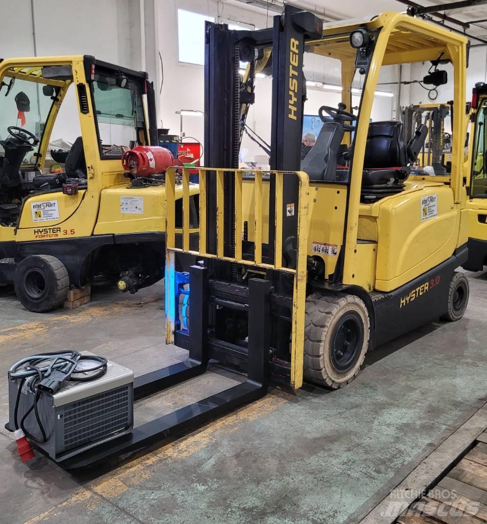 Hyster J 3.0 XN バッテリーフォークリフト