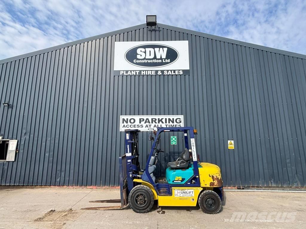 Komatsu FD 25 Diesel ディーゼル・軽油