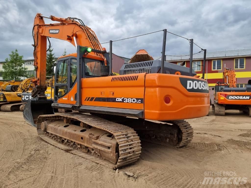 Doosan DX 380 LC 大型油圧ショベル12t以上（パワーショベル・ユンボ）