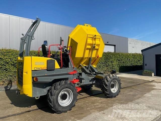 Wacker Neuson DW 30 アーティキュレート式ダンプトラック