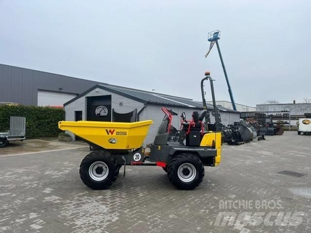 Wacker Neuson DW 30 アーティキュレート式ダンプトラック