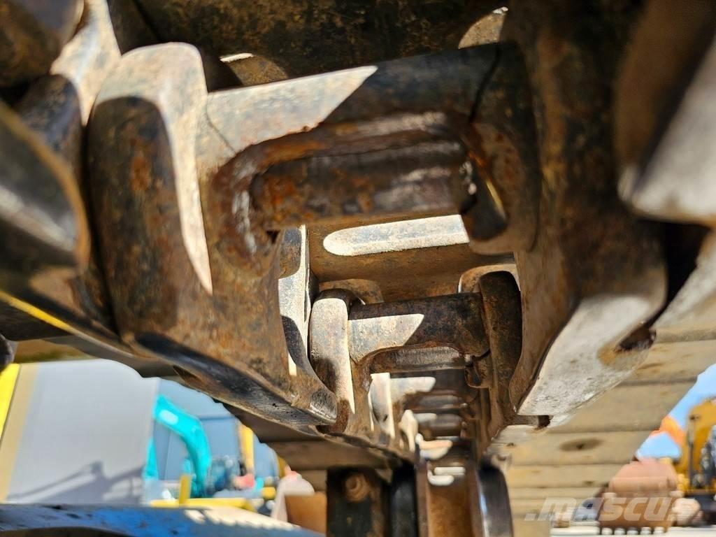 Kobelco SK210LC-9 大型油圧ショベル12t以上（パワーショベル・ユンボ）