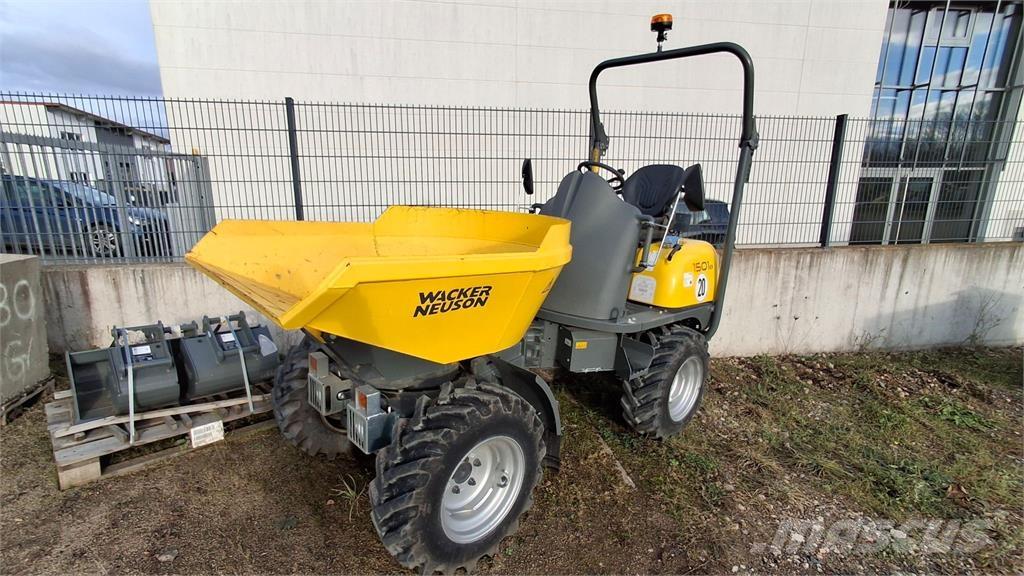 Wacker Neuson 1501 サイト　ダンプ