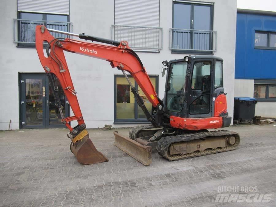 Kubota KX 057-4 ミニ油圧ショベル 7t以下（ミニユンボ・ミニディガー）