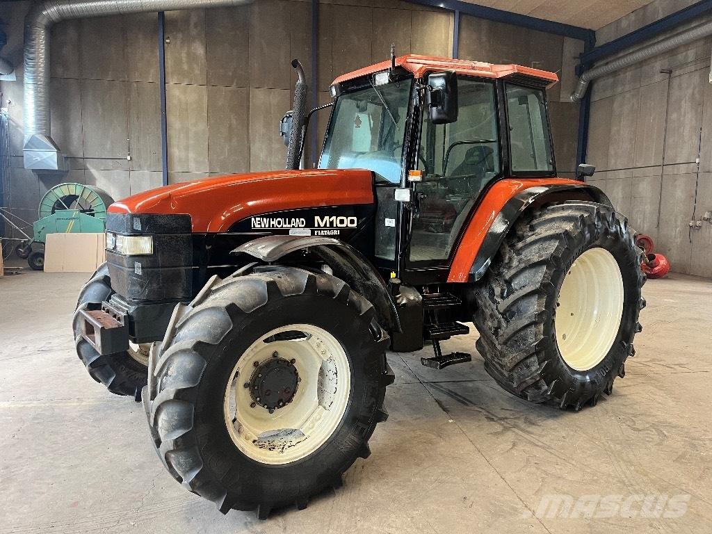 New Holland M 100 DT トラクター