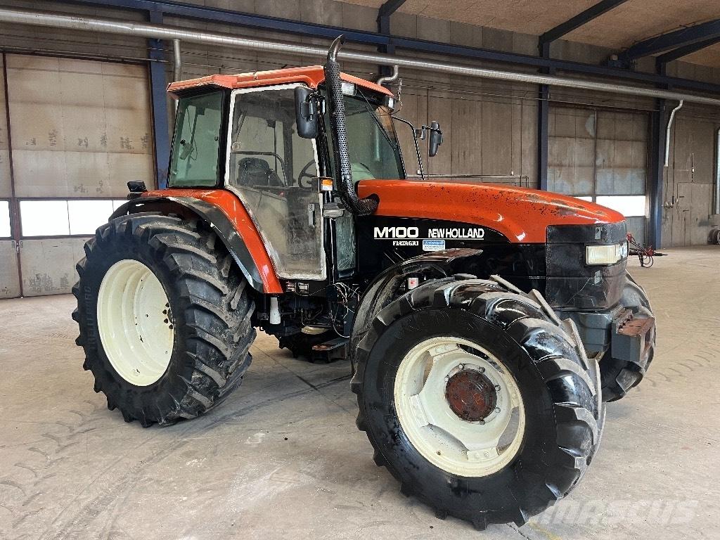 New Holland M 100 DT トラクター