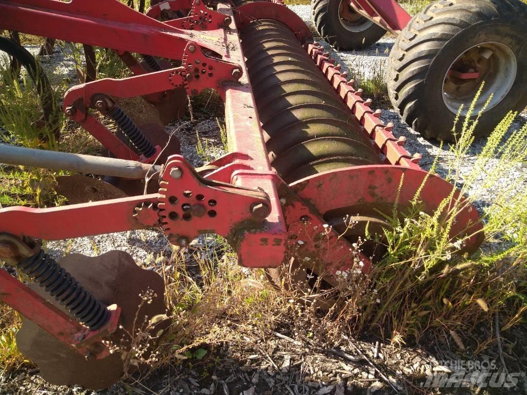 Horsch Terrano 5 FX カルチベーター