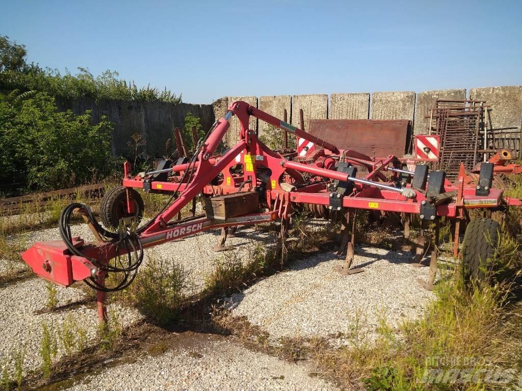 Horsch Terrano 5 FX カルチベーター