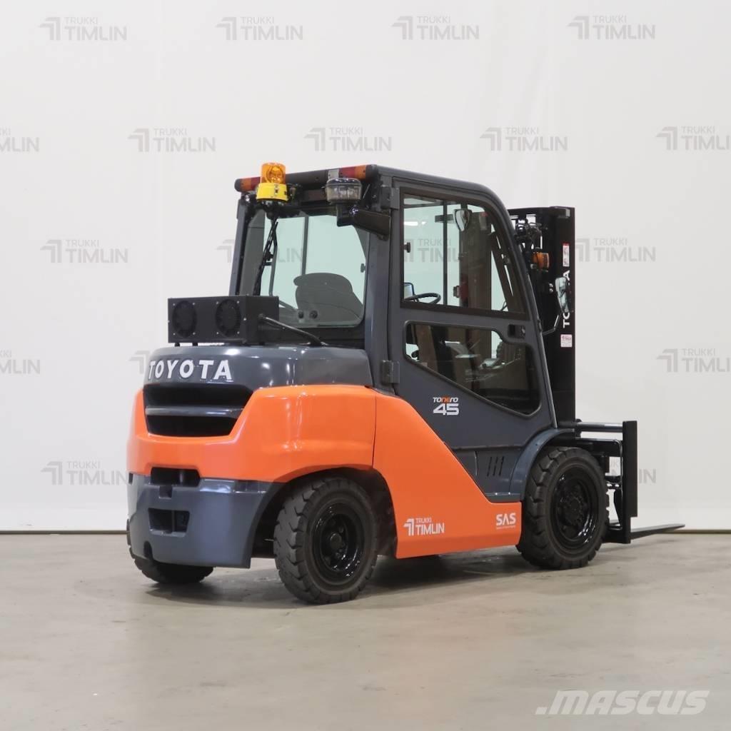 Toyota 40-8FD40N ディーゼル・軽油