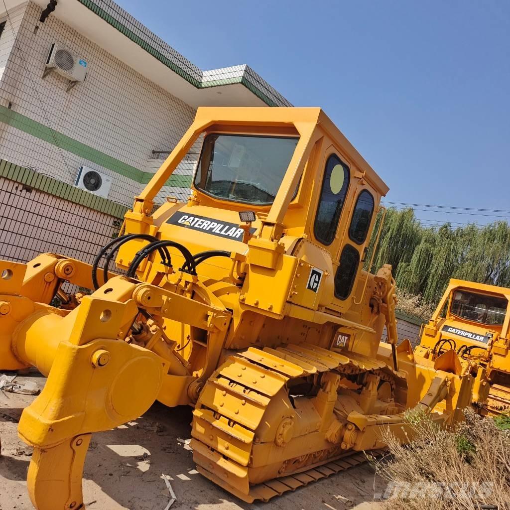 CAT D 7 R ブルドーザー