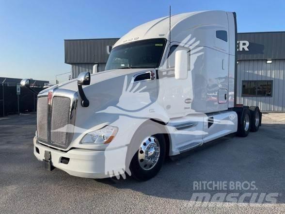 Kenworth T680 中古トラクターヘッド | トレーラーヘッド